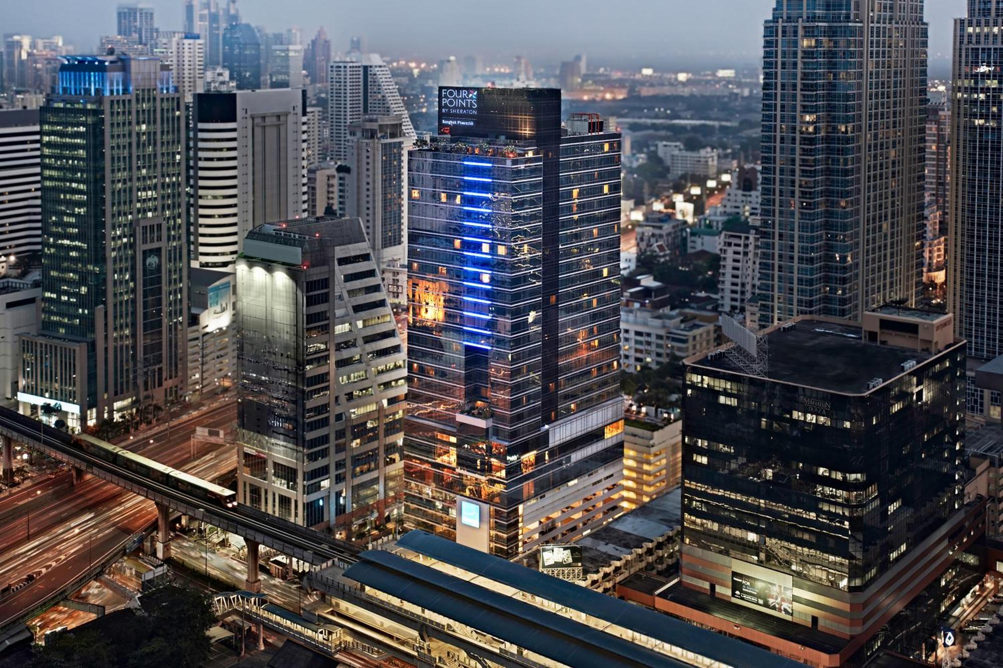 Four Points By Sheraton Bangkok Ploenchit - Formerly Novotel Bangkok Ploenchit Екстериор снимка